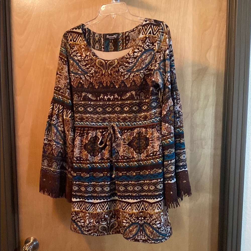 Bohemian Patterned Long Sleeve Dress/Tunic; No tag - see photos for measurement